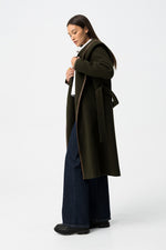 Carregar imagem no visualizador da galeria, CASACO
