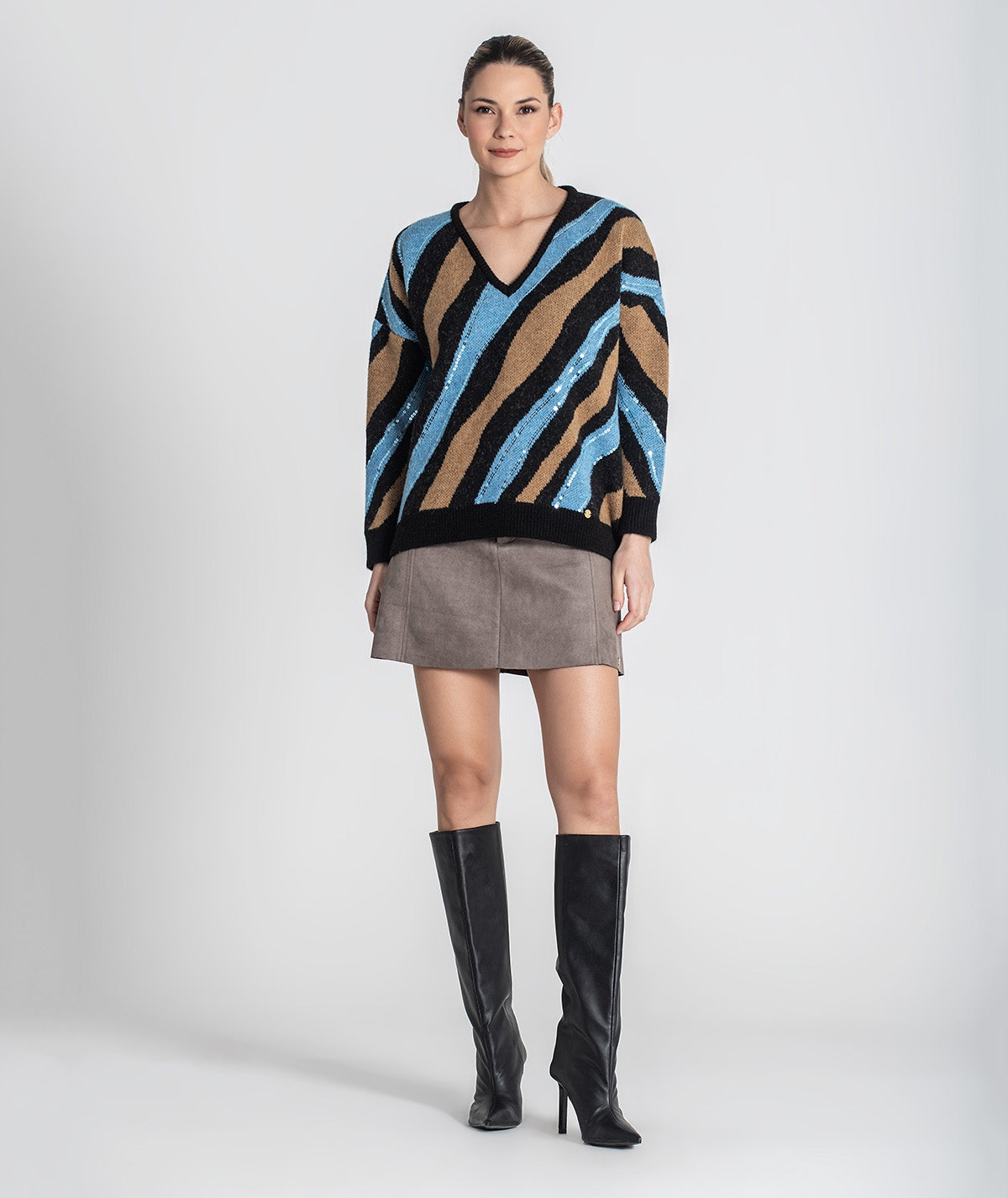 Suéter com estampa animal em jacquard de zebra