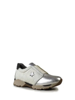 Carregar imagem no visualizador da galeria, Ténis em Pelo Branco
