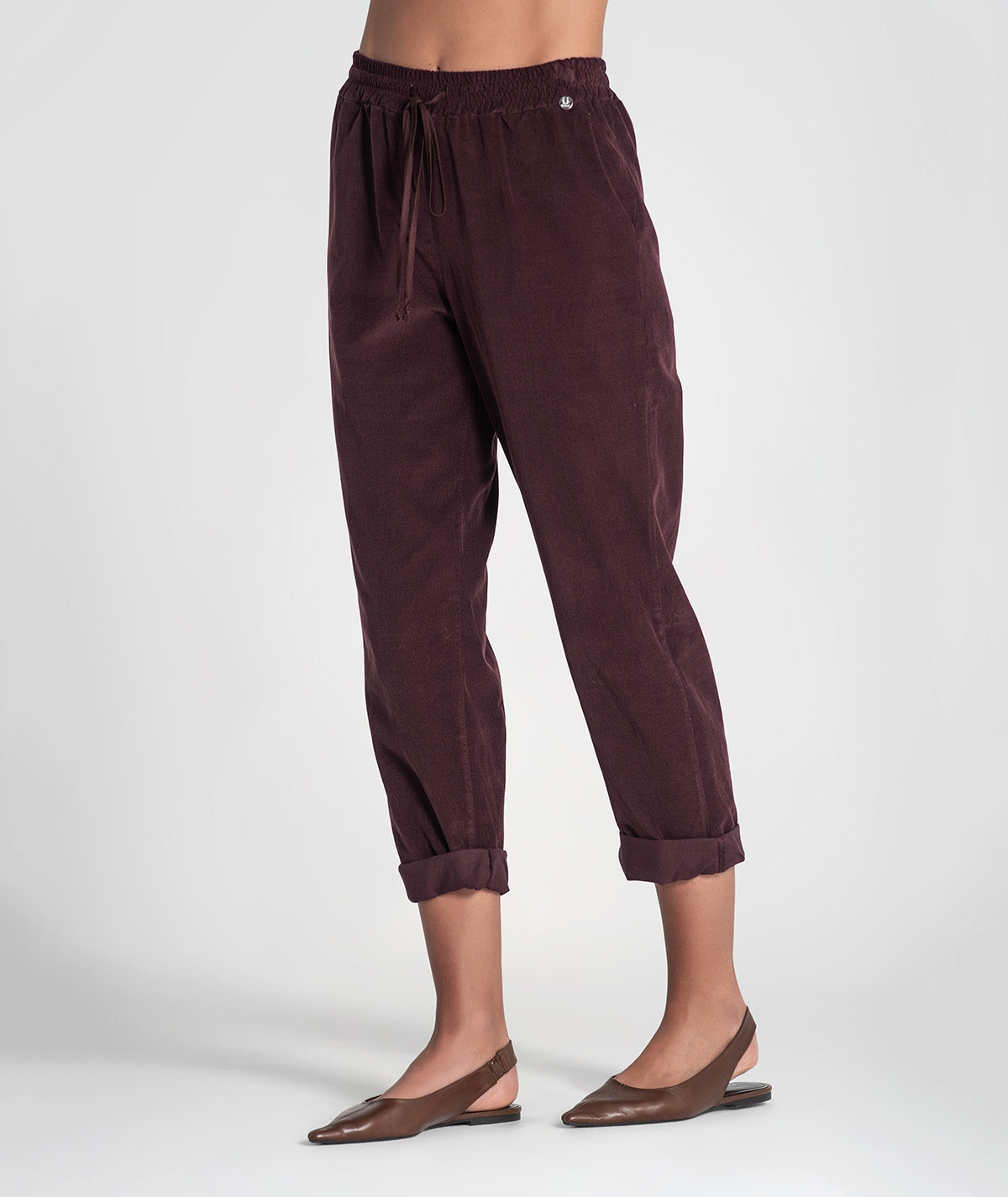 Calças largas com elástico