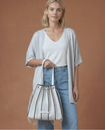 Carregar imagem no visualizador da galeria, PONCHO
