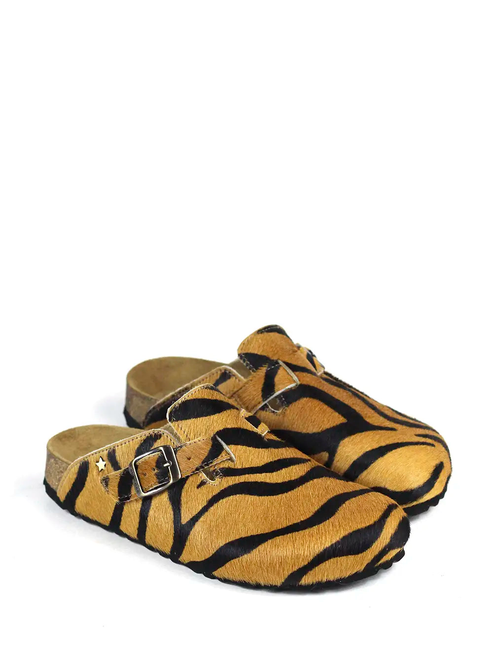 Sandália Fechada em Animal Print Tigre