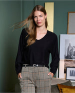 Carregar imagem no visualizador da galeria, CAMISOLA DE MALHA
