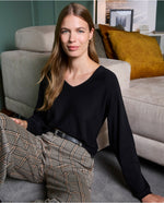 Carregar imagem no visualizador da galeria, CAMISOLA DE MALHA
