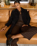 Carregar imagem no visualizador da galeria, Calça reta com estampa
