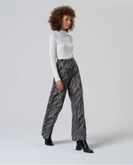 Carregar imagem no visualizador da galeria, Calças elásticas
