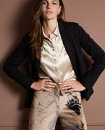 Carregar imagem no visualizador da galeria, Camisa Cetim
