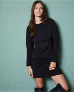 Carregar imagem no visualizador da galeria, Vestido preto curto, reto e evasê
