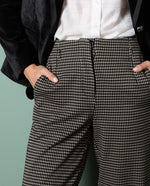 Carregar imagem no visualizador da galeria, Calças
