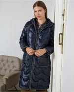Carregar imagem no visualizador da galeria, Casaco acolchoado leve e impermeável
